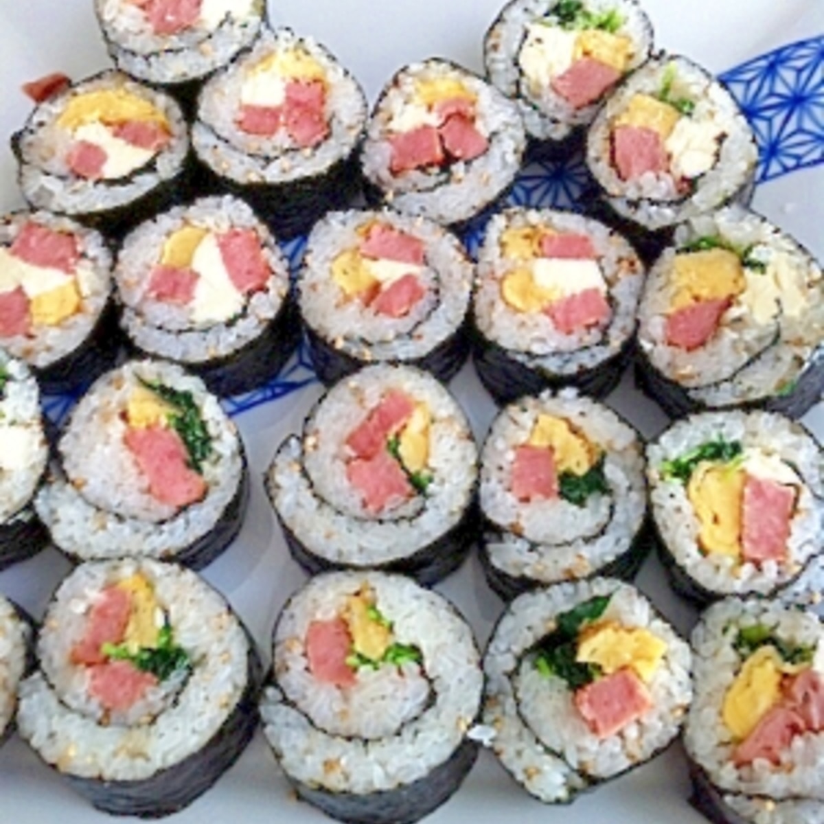 お弁当にも チーズいり韓国風海苔巻き レシピ 作り方 By ちゅちゅみ 楽天レシピ お弁当にも チーズいり韓国風海苔巻き レシピ 作り方 By ちゅちゅみ 楽天レシピ